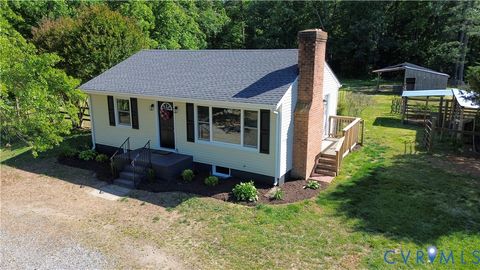 Photo of 14285 Elletts Crossing Road, Ashland, VA 23005 (MLS # 2612770)