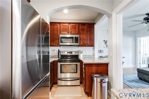 Tiny photo for 2814 Kensington Avenue #U18, Richmond, VA 23221 (MLS # 2607489)