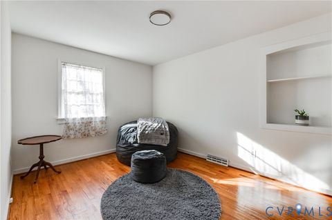 Tiny photo for 4904 Edgefield Street, Henrico, VA 23227 (MLS # 2532044)