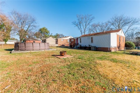 Tiny photo for 4904 Edgefield Street, Henrico, VA 23227 (MLS # 2532044)