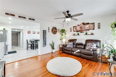 Tiny photo for 4904 Edgefield Street, Henrico, VA 23227 (MLS # 2532044)