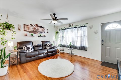 Tiny photo for 4904 Edgefield Street, Henrico, VA 23227 (MLS # 2532044)