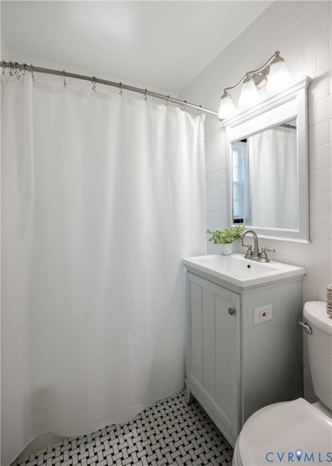 Tiny photo for 6710 Hanover Avenue, Richmond, VA 23226 (MLS # 2621609)