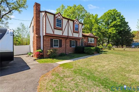 Tiny photo for 2113 Chemin Road, Prince George, VA 23805 (MLS # 2609128)