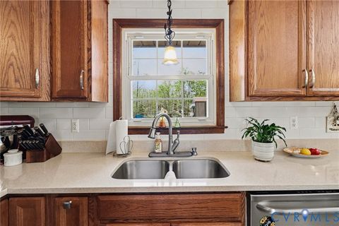 Tiny photo for 2113 Chemin Road, Prince George, VA 23805 (MLS # 2609128)