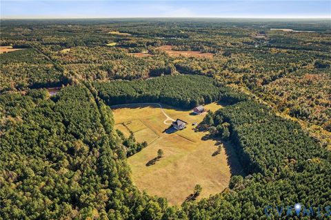 Tiny photo for 20145 Hunnicut Road, Dinwiddie, VA 23803 (MLS # 2609832)