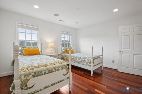 Tiny photo for 20145 Hunnicut Road, Dinwiddie, VA 23803 (MLS # 2609832)