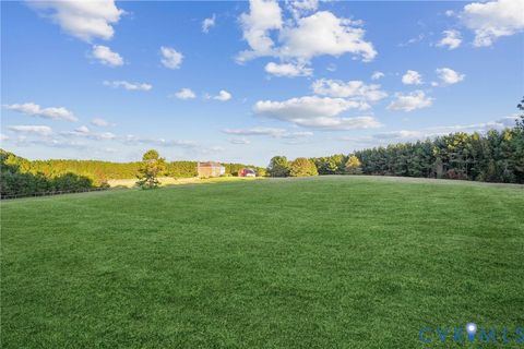Tiny photo for 20145 Hunnicut Road, Dinwiddie, VA 23803 (MLS # 2609832)