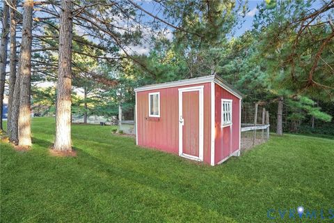 Tiny photo for 20145 Hunnicut Road, Dinwiddie, VA 23803 (MLS # 2609832)