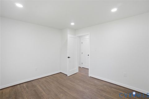 Tiny photo for 807 McKenzie Street, Petersburg, VA 23803 (MLS # 2609363)