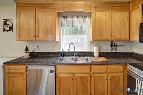Tiny photo for 10601 Poachers Run, Chesterfield, VA 23832 (MLS # 2612738)