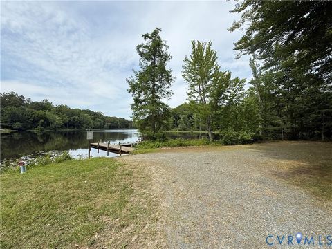 Tiny photo for 257 E Sunrise Drive, Warsaw, VA 22572 (MLS # 2614906)