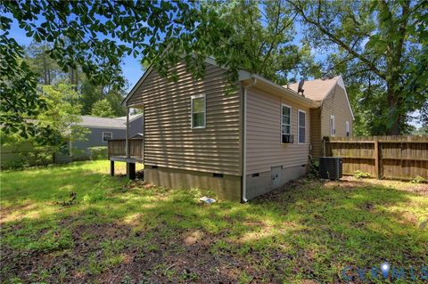 Tiny photo for 122 Goodrich Avenue, Petersburg, VA 23805 (MLS # 2618766)