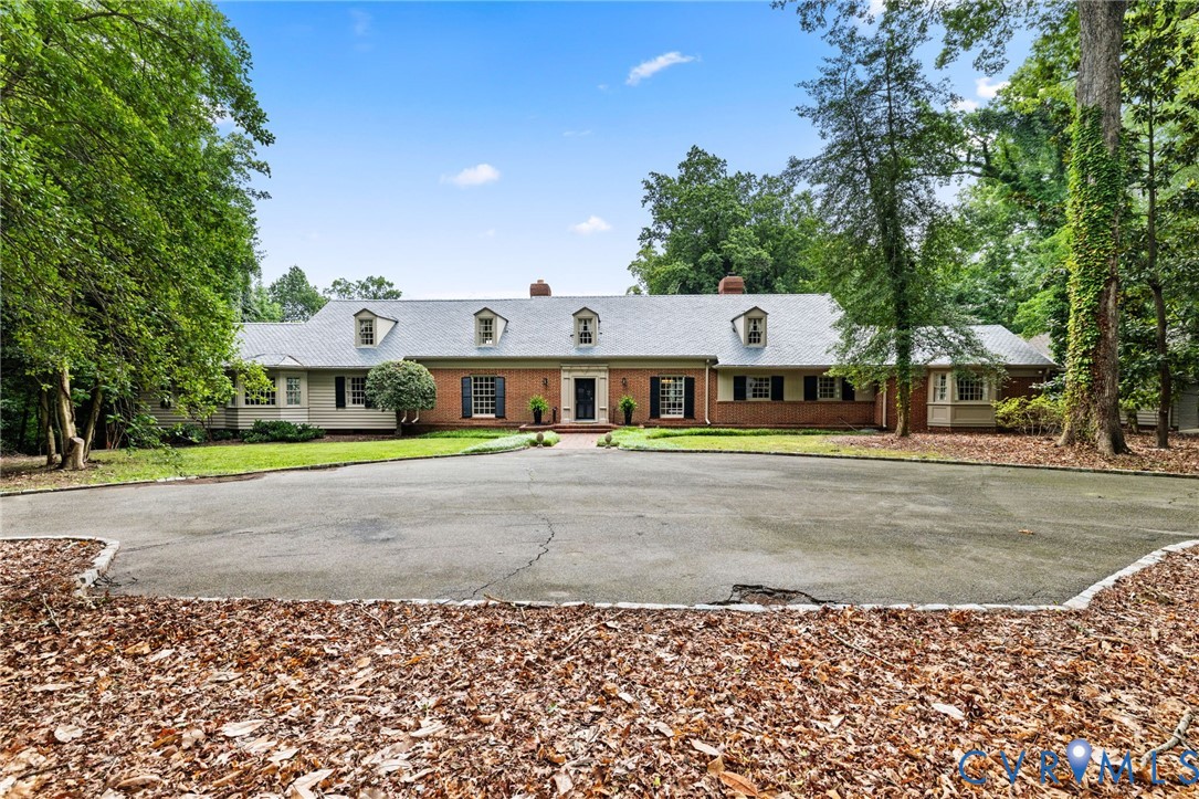 7539 Riverside Drive