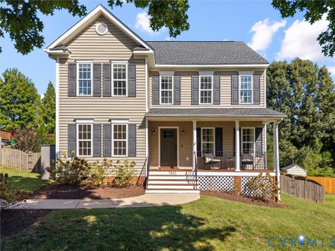 Photo of 7002 Staunton Avenue, Richmond, VA 23226 (MLS # 2625937)