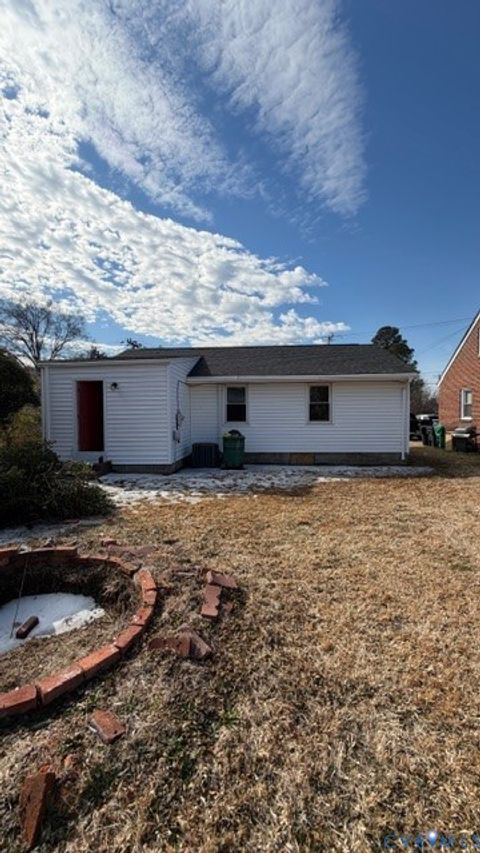 Tiny photo for 234 Battery Place, Colonial Heights, VA 23834 (MLS # 2603284)