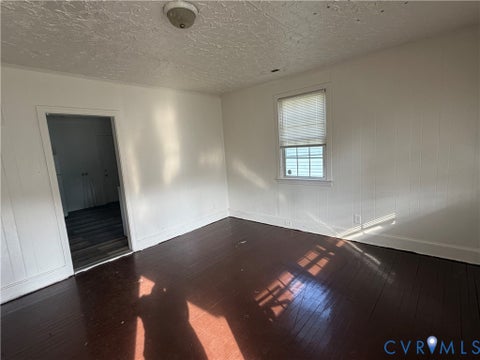 Tiny photo for 1227 Montgomery Avenue, Petersburg, VA 23803 (MLS # 2624532)