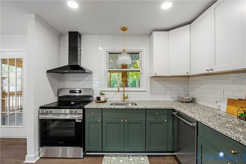 Tiny photo for 18015 James River Drive, Disputanta, VA 23842 (MLS # 2529290)