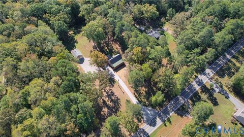 Tiny photo for 18015 James River Drive, Disputanta, VA 23842 (MLS # 2529290)