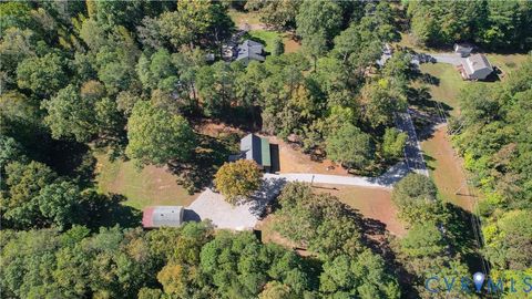 Tiny photo for 18015 James River Drive, Disputanta, VA 23842 (MLS # 2529290)