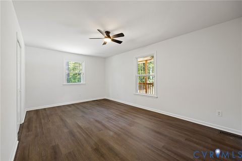 Tiny photo for 18015 James River Drive, Disputanta, VA 23842 (MLS # 2529290)