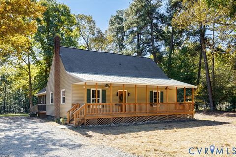 Photo of 18015 James River Drive, Disputanta, VA 23842 (MLS # 2529290)
