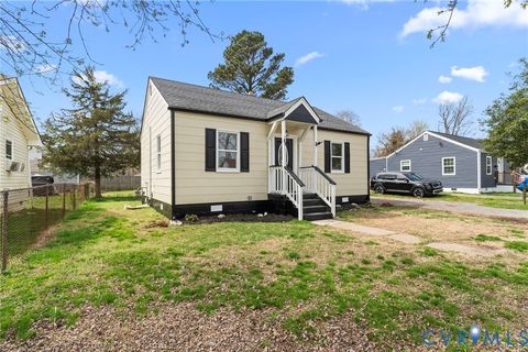 Tiny photo for 80 Slagle Avenue, Petersburg, VA 23803 (MLS # 2606729)