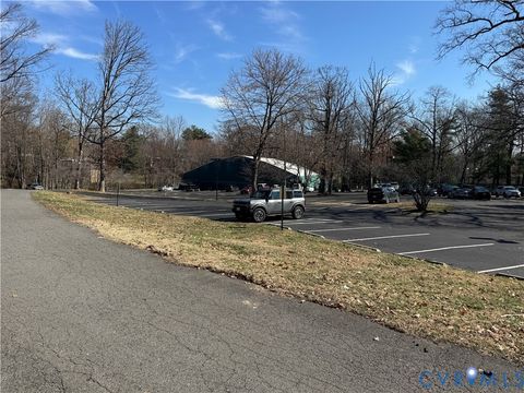 Tiny photo for 1712 Clubhouse Road, Fairfax, VA 20190 (MLS # 2606367)
