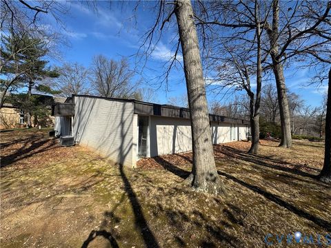 Tiny photo for 1712 Clubhouse Road, Fairfax, VA 20190 (MLS # 2606367)