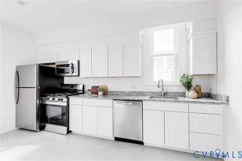 Tiny photo for 2225 Idlewood Avenue, Richmond, VA 23220 (MLS # 2619178)