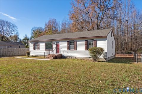 Tiny photo for 133 Lakewood Drive, Petersburg, VA 23805 (MLS # 2604863)