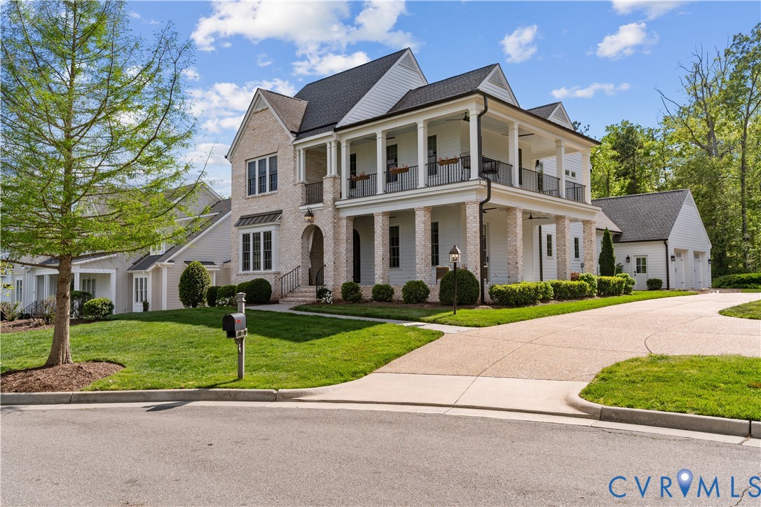 1712 Tulip Hill Drive