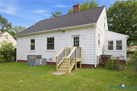 Tiny photo for 618 Pensacola Avenue, Richmond, VA 23222 (MLS # 2618638)