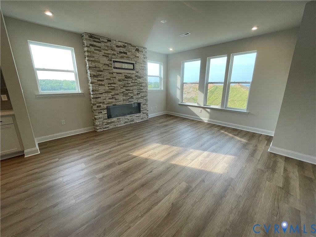 16041 Aspect Way