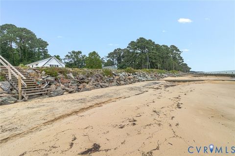 Tiny photo for 229 Shipwatch Lane, Reedville, VA 22539 (MLS # 2620345)