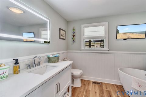 Tiny photo for 229 Shipwatch Lane, Reedville, VA 22539 (MLS # 2620345)