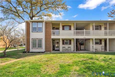 Tiny photo for 306 Patriot Lane #E, Williamsburg, VA 23185 (MLS # 2608099)