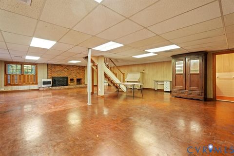 Tiny photo for 701 E Maryland Avenue, Crewe, VA 23930 (MLS # 2602611)