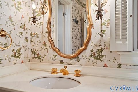 Tiny photo for 701 E Maryland Avenue, Crewe, VA 23930 (MLS # 2602611)