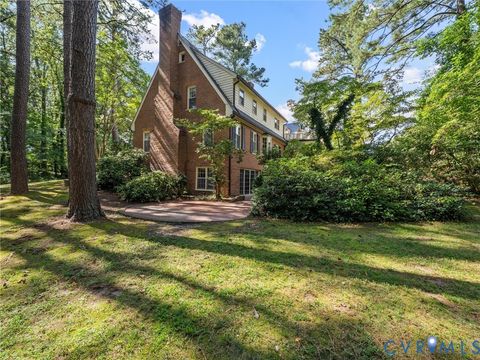 Tiny photo for 701 E Maryland Avenue, Crewe, VA 23930 (MLS # 2602611)