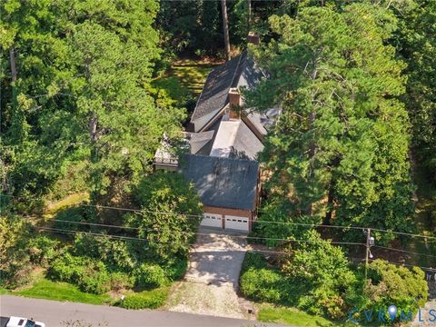 Tiny photo for 701 E Maryland Avenue, Crewe, VA 23930 (MLS # 2602611)