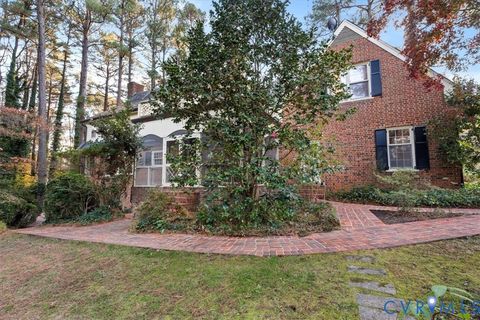 Tiny photo for 701 E Maryland Avenue, Crewe, VA 23930 (MLS # 2602611)