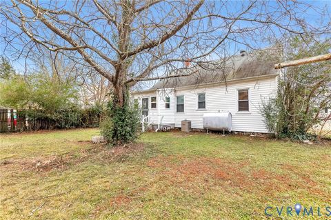 Tiny photo for 508 E Read Street, Highland Springs, VA 23075 (MLS # 2533758)