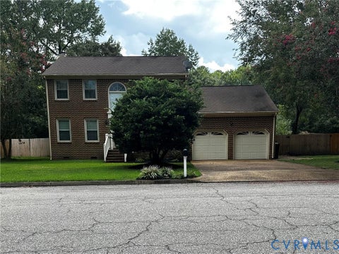 Photo of 1939 Mill Pond Drive, Chesapeake, VA 23320 (MLS # 2625785)