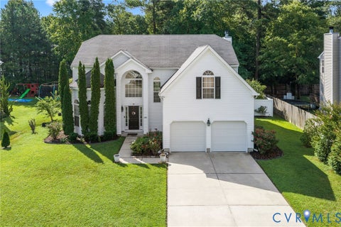 Photo of 6924 Lakeside Drive, Hayes, VA 23072 (MLS # 2623346)