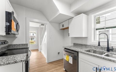 Tiny photo for 59 Hobson Street, Portsmouth, VA 23704 (MLS # 2626476)