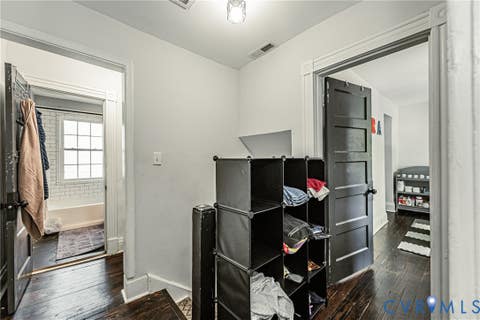 Tiny photo for 716 E Gladstone Avenue, Richmond, VA 23222 (MLS # 2620467)