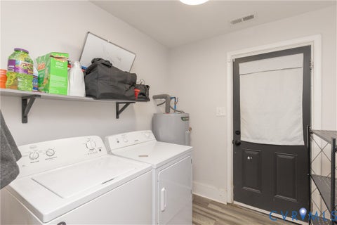 Tiny photo for 716 E Gladstone Avenue, Richmond, VA 23222 (MLS # 2620467)
