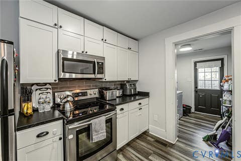 Tiny photo for 716 E Gladstone Avenue, Richmond, VA 23222 (MLS # 2620467)