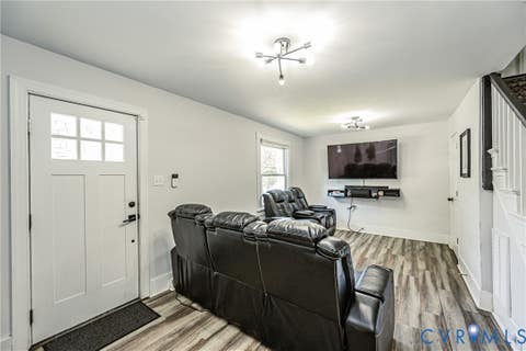Tiny photo for 716 E Gladstone Avenue, Richmond, VA 23222 (MLS # 2620467)